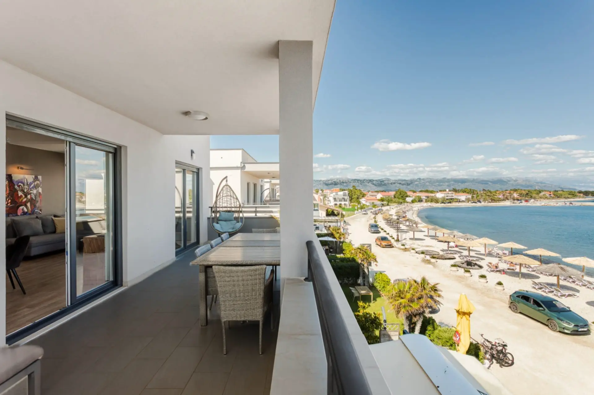 Apartmentbalkon direkt am Strand auf Vir mit Blick auf das Meer